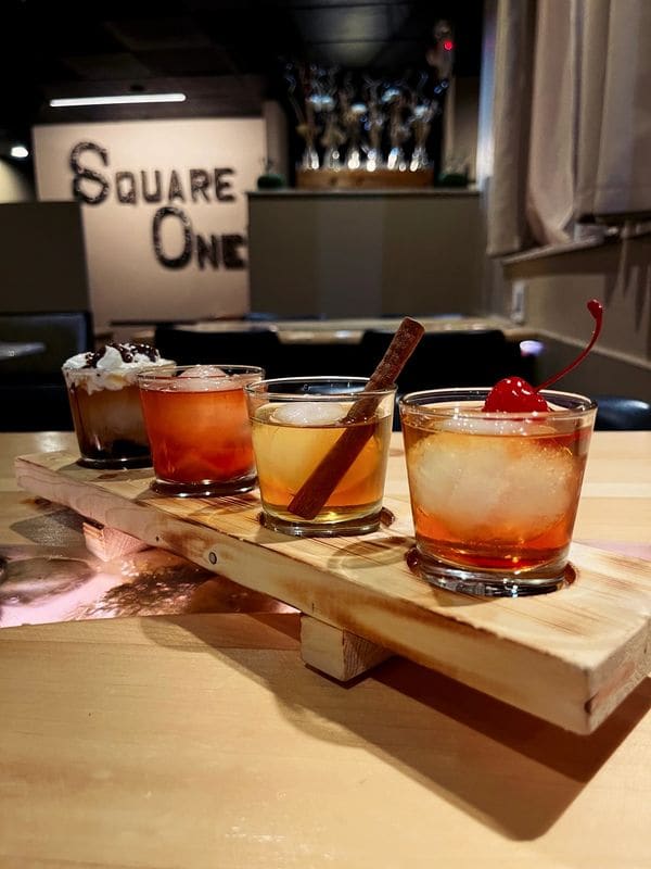 Square One Eats & Treats is a Cocktail Bar in Waterford Twp, MI 48329